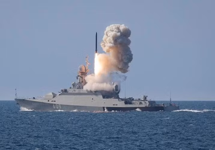 Ngoài sử dụng trong nước, Nga sẽ tiếp thị loại vũ khí đỉnh cao này ra thị trường xuất khẩu.