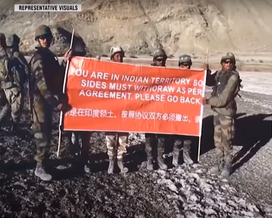 Báo chí cũng nói rằng áo chống đạn có thể cứu sống người lính trước một viên đạn cỡ 7,62 mm bay với tốc độ lên đến 700 m/s, dĩ nhiên mức độ bảo vệ này cũng giúp binh sĩ an toàn trước vũ khí "lạnh" của đối phương.