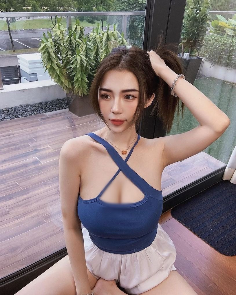 Xem thêm một số hình ảnh xinh đẹp long lanh của Delia.