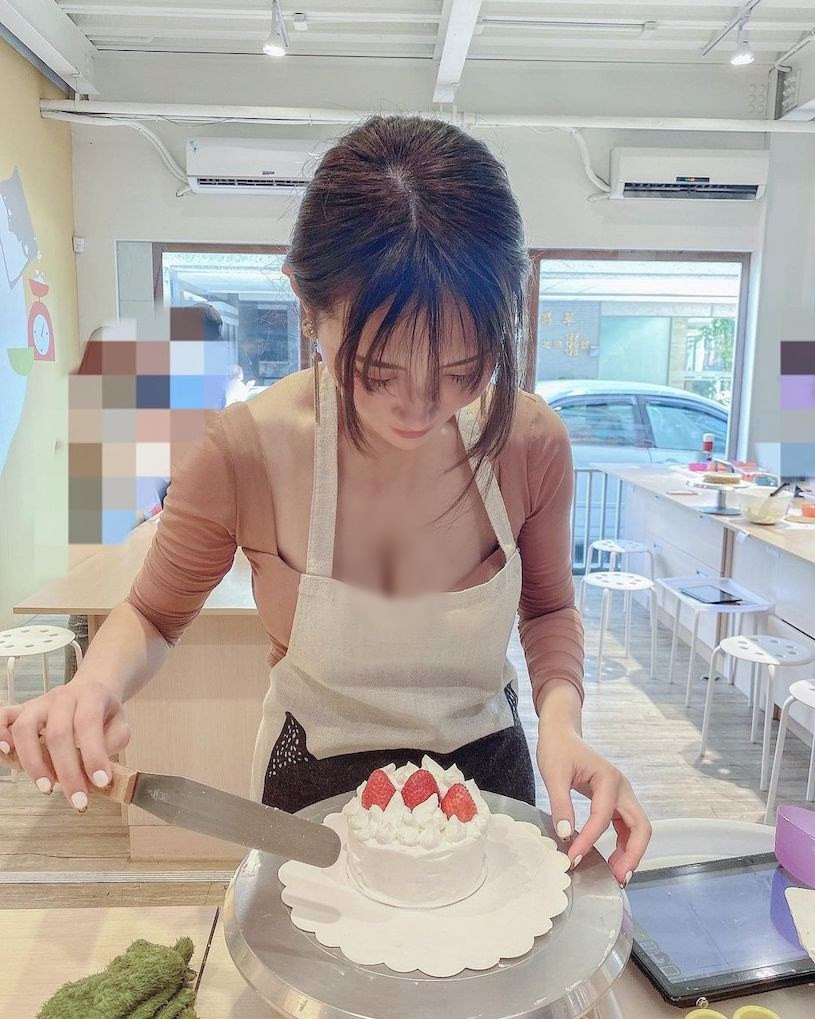 Bản thân Từ Vân cũng nhận được thêm rất nhiều lời khen về nhan sắc, dáng vóc.