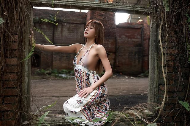 Đa số người hâm mộ không khỏi ngạc nhiên, choáng váng trước sự chuyển mình đầy đột ngột này của Song Hỷ.