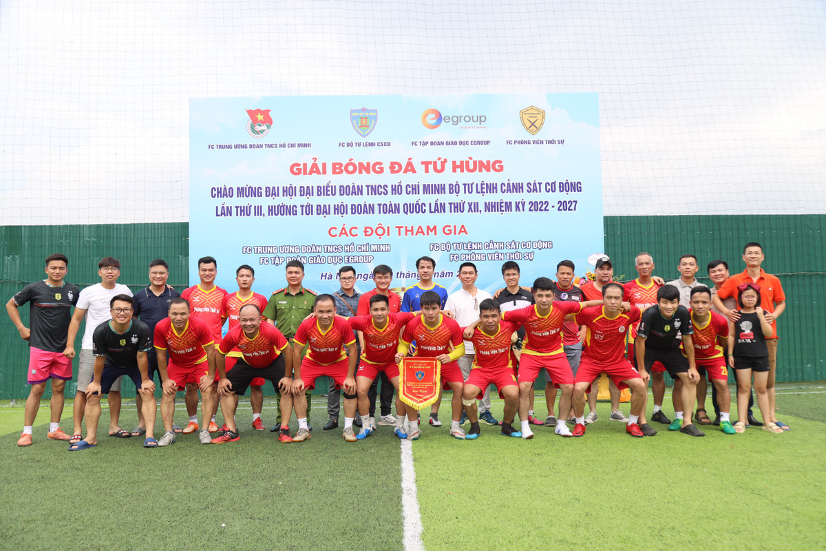 FC Phong vien Thoi su vo dich Giai bong da Doan TNCS HCM Bo TLCSCD-Hinh-3