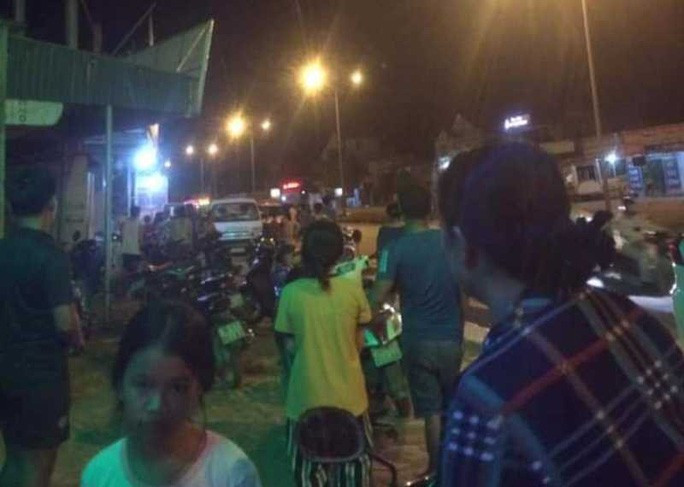 Hang chuc thanh nien hon chien 1 nguoi chet, 4 nguoi bi thuong-Hinh-2