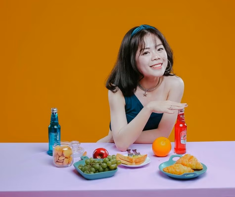 Cô bạn còn có sở thích đá cầu và cũng từng giành được giải Nhất cấp thành phố về môn thể thao này hồi lớp 11. Với các hoạt động ngoại khóa, Bảo muốn cân bằng cả hai, giữa rèn luyện thể chất và trí tuệ. Thái Bảo cũng cho rằng em cảm thấy nhờ việc tham gia những hoạt động tích cực mà 3 năm cấp THPT của mình có giá trị hơn.