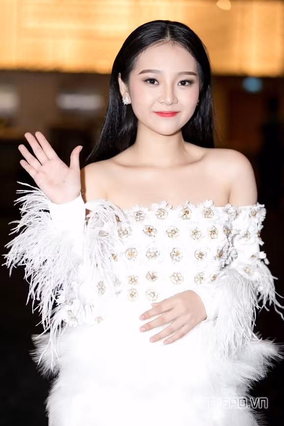 Bat ngo voi ban sao nhi cua Angela Phuong Trinh-Hinh-3