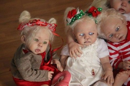 Được biết, ý tưởng đến với cô Bean Shanine sau khi xem xong bộ phim kinh dị kể về búp bê Chucky. Ban đầu cô chỉ định sáng tạo những con búp bê kinh dị này để tặng bạn bè như một món quà độc đáo. (Nguồn Sina)