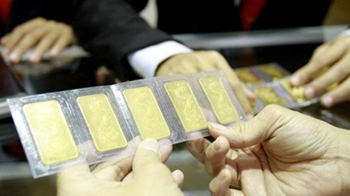 Ngan hang Nha nuoc len tieng ve tin don doi tien