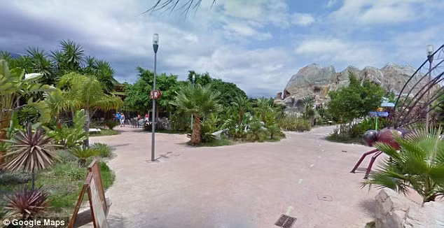 Cũng vào tháng 7, một nhân viên chăm sóc động vật ở công viên động vật hoang dã Terra Natura de Benidorm ở thành phố Benidorm, Tây Ban Nha đã bị hổ vồ đến chết. Theo thông tin đăng tải, nạn nhân là phụ nữ, 37 tuổi, đã có nhiều kinh nghiệm chăm sóc thú dữ. Cô bị giết chết ngay trong chuồng, trước khi các nhân viên cứu hộ, cảnh sát và y tế kịp tới nơi.