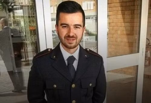 Chan dung canh sat tap su ban ha nghi pham khung bo Berlin