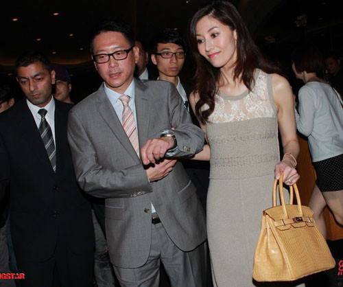 Cuoc song vien man cua Hoa hau dep nhat Hong Kong-Hinh-5