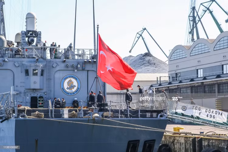 Với cấu hình vũ khí như trên, Oliver Hazard Perry đã có sức mạnh vượt trội so với nguyên bản, sự xuất hiện của lớp chiến hạm này ngoài khơi Libya là diễn biến cực kỳ đáng chú ý trong những ngày tới.