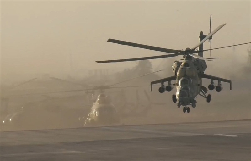 S-80 mang lượng nổ xuyên-phá, có tầm phóng 6km. Trong lượng phần chiến đấu trên 9kg.