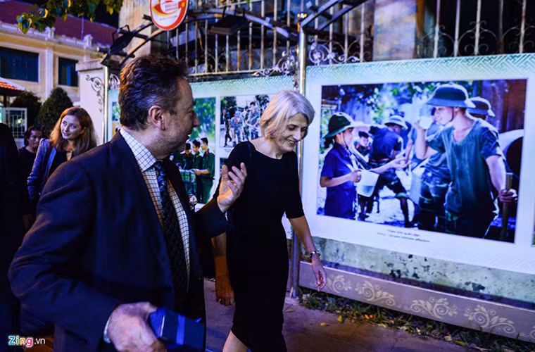 Bí thư Nguyễn Thiện Nhân đã thông báo cho các đại sứ EU về việc quốc hội vừa thông qua nghị quyết về cơ chế đặc thù cho TP.HCM. Ông cũng tiết lộ kế hoạch "vành đai cải tiến" cho TP.HCM, gồm quận 2, 9 và Thủ Đức, đề nghị EU giúp đỡ xây dựng đề án này cũng như hỗ trợ các vấn đề cơ sở hạ tầng, chống ngập lụt, phát triển nguồn nhân lực chất lượng cao cho thành phố.