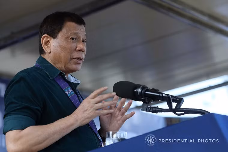 Nhà lãnh đạo Philippines gửi lời cám ơn tới những người lính khi phát biểu trong chuyến thị sát tại Mipaga ngày 30/1.