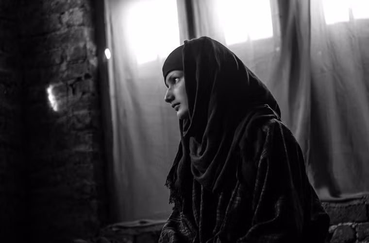 “Cuộc sống không trọn vẹn khi không có cha. Cháu rất nhớ ông ấy”, Shazia, cô gái 16 tuổi, chia sẻ.