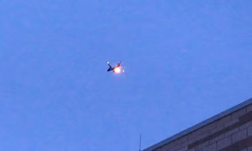 Chiếc Boeing 737-700 của Southwest Airlines gặp trục trặc với động cơ khi ở trên không.