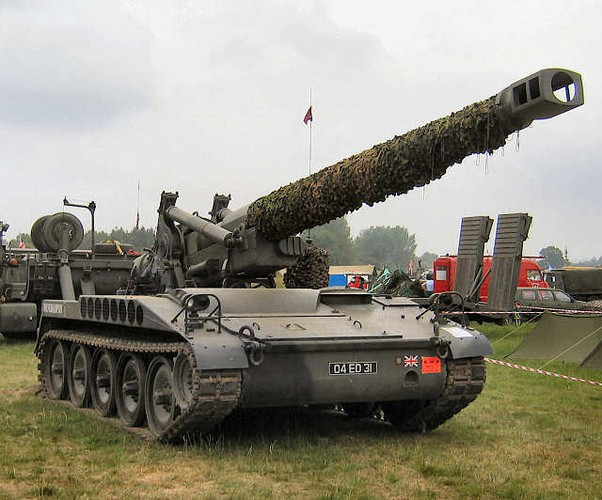 Xe M578 lắp động cơ diesel tăng áp 8V71T do General Motors chế tạo, có công suất 405 mã lực cùng hộp số tự động Allison XTG-411-2A với 4 số tiến và 2 số lùi, cho tốc độ tối đa 56 km/h, dự trữ hành trình 520 km, vượt được dốc 30 độ, băng qua hào rộng 2,3 m.