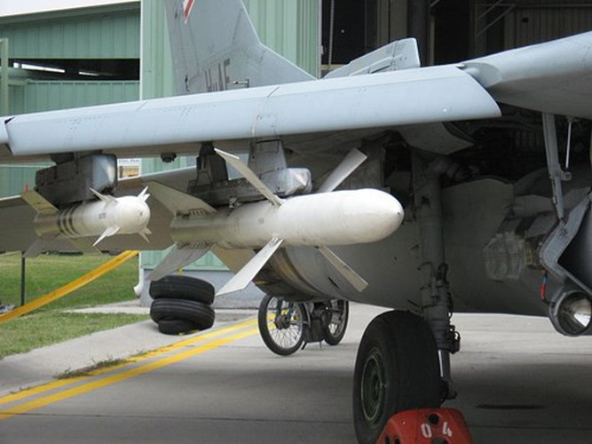 Hiện nay có hơn 25 quốc gia trên thế giới đang biên chế tên lửa R-27.