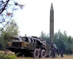 . Tên lửa đạn đạo Scud hay R-17 đạt tầm bắn 300km, đủ sức vươn tới nhiều thành phố của Azerbaijan.