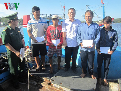 5 ngu dan bi tau TQ ruot duoi da vao bo an toan-Hinh-4