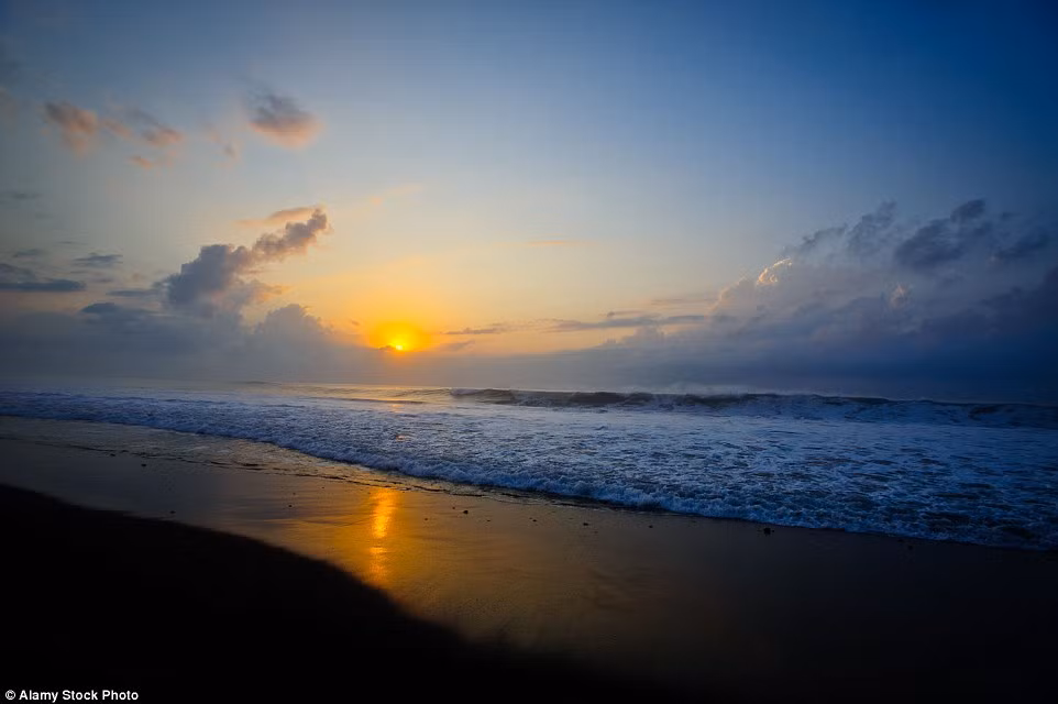 Pemuteran ở Indonesia với những bãi biển tuyệt đẹp.