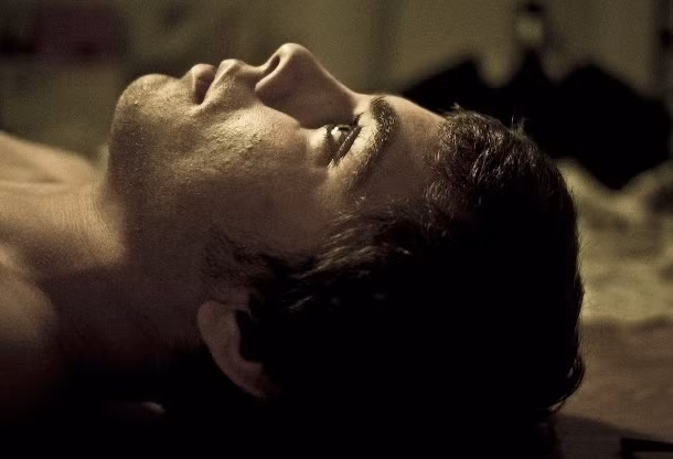 Từng có khoảng thời gian một số người tin rằng, trăng tròn có liên quan đến việc mất ngủ của con người. Tuy nhiên, các chuyên gia đã thực hiện một số nghiên cứu cho thấy trăng tròn không hề ảnh hưởng đến giấc ngủ của con người.