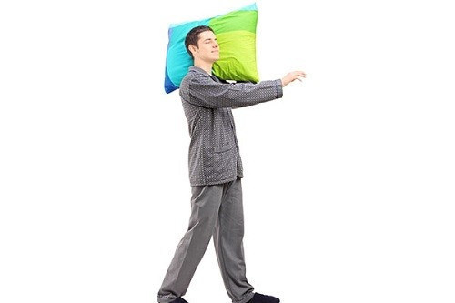 Trong cuộc sống, một số người rơi vào hiện tượng mộng du - trạng thái hoạt động vô thức trong khi ngủ. Theo đó, khi ngủ, người đó sẽ đi lại đâu đó và khi tỉnh dậy không nhớ được những gì đã làm. Nguyên nhân của hiện tượng mộng du là do người đó uống bia rượu, cơ thể mệt mỏi, tâm trí rối loạn hay mắc bệnh tật.