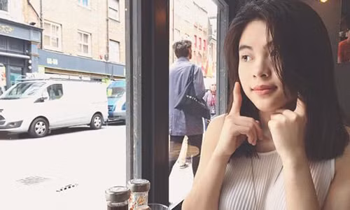 Du hoc sinh do khoc do cuoi vi soc van hoa