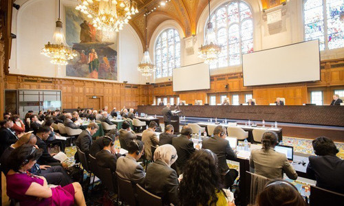 Toa Trong tai Thuong truc xu tranh chap the nao?