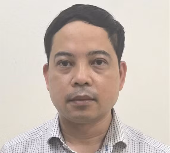 Bị can Phạm Trung Kiên - nguyên thư ký Thứ trưởng Bộ Y tế, từ tháng 9/2020 đến tháng 1/2022 đã nhận hối lộ 253 lần, tổng số 42,6 tỷ đồng.