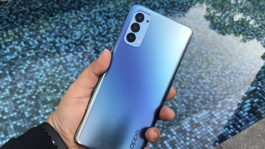 Thấy M. la hét, Đ.V.H. đưa trả điện thoại và mở cửa cho M. ra về. Thoát được ra ngoài, M. kể lại sự việc trên cho đồng phạm. Tức giận việc M. bị H. cưỡng bức và chưa chiếm đoạt được tài sản nên cả nhóm kéo vào nhà anh Đ.V.H. trả thù. Tại đây, Q. được phân công đứng cảnh giới, số còn lại dùng gạch đập vỡ cửa kính, đập vỡ chậu hoa và camera nhà anh Đ.V.H., đồng thời liên tục chửi bới. Đúng lúc này, anh Đ.X. (anh trai của anh Đ.V.H.) nghĩ Đ.V.H. xảy ra mâu thuẫn nên mời H. và M. vào nhà nói chuyện. (Ảnh minh họa, nguồn Internet) 