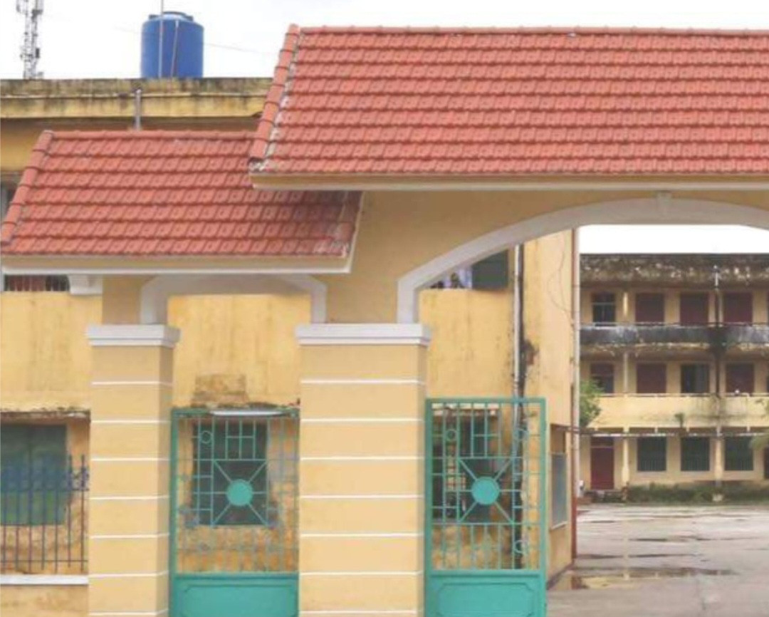  Nam sinh lớp 10 đâm bạn học tử vong: Trưa 21/11/2022, tại khu vực bên ngoài Trung tâm Giáo dục nghề nghiệp - Giáo dục thường xuyên huyện Thái Thụy, tỉnh Thái Bình, các học sinh trêu đùa nhau quá đà nên đã xảy ra xô xát. Trong lúc đánh nhau, Bùi Ngọc K. (học sinh lớp 10A1, trú tại thị trấn Diêm Điền, huyện Thái Thụy) đã dùng dao đâm Q.A bị thương. Mặc dù Q.A được đưa đi cấp cứu, nhưng do vết thương quá nặng, khoảng 1 tuần sau nam sinh đã tử vong. 