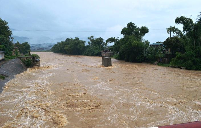 Mưa lũ đã khiến 34 người chết và mất tích, 26 người bị thương.