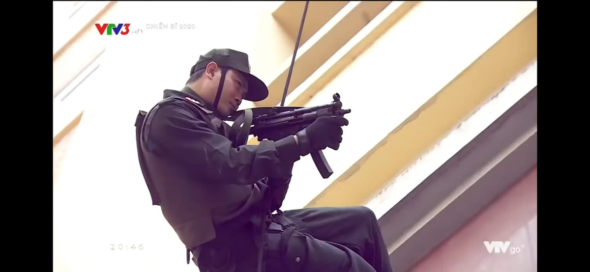 Trong biên chế của lực lượng Cảnh sát cơ động Việt Nam có mặt các loại súng tiểu liên cực kỳ hiện đại và uy lực đó là MP-5, MP-5X, MP-5A3 cùng nhiều biến thể khác. Nguồn ảnh: VTV.