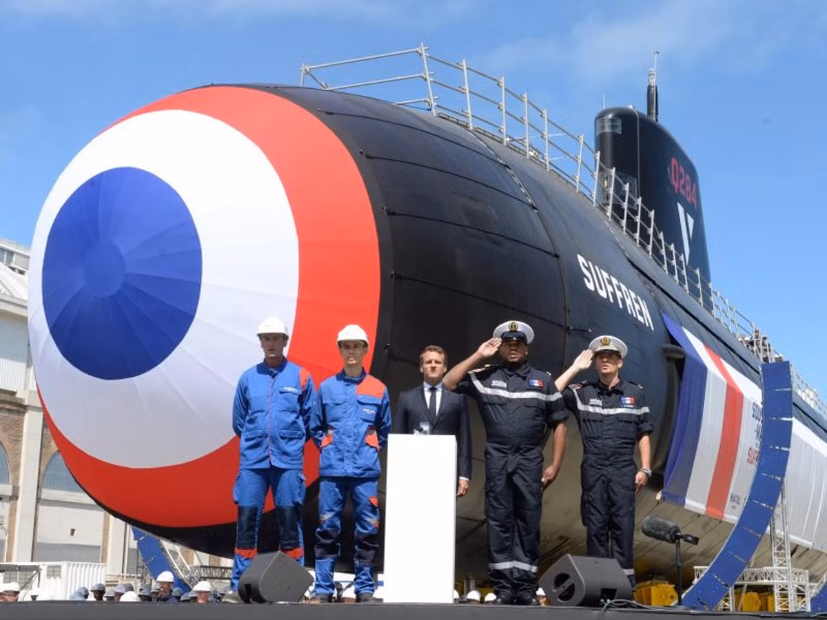 Tàu ngầm Suffren là chiếc đầu tiên được đóng theo chương trình Barracuda. Các tàu ngầm thuộc lớp này được dự kiến sẽ thay thế cho loại tàu ngầm Ryubi - vốn đã được chế tạo từ năm 1976 tới năm 1993. Nguồn ảnh: Navalnews.