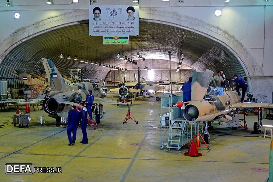 Các chiến đấu cơ J-7 của Iran thuộc hai phiên bản N/MB. Tất nhiên là trong bối cảnh bị cấm vận như hiện tại, cũng rất khó để Iran có thể tiếp cận được với nguồn linh kiện, phụ tùng thay thế nhằm duy trì sức mạnh cho đội bay này. Nguồn ảnh: DEFA.