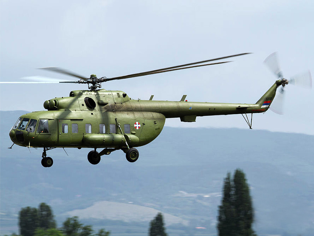 Mi-8 là loại trực thăng đa dụng, có thể sử dụng vào nhiều mục đích khác nhau từ vận tải, chở quân hoặc thậm chí mang theo vũ khí để biến thành trực thăng chiến đấu, cung cấp hoả lực yểm trợ bộ binh. Nguồn ảnh: Pinterest.