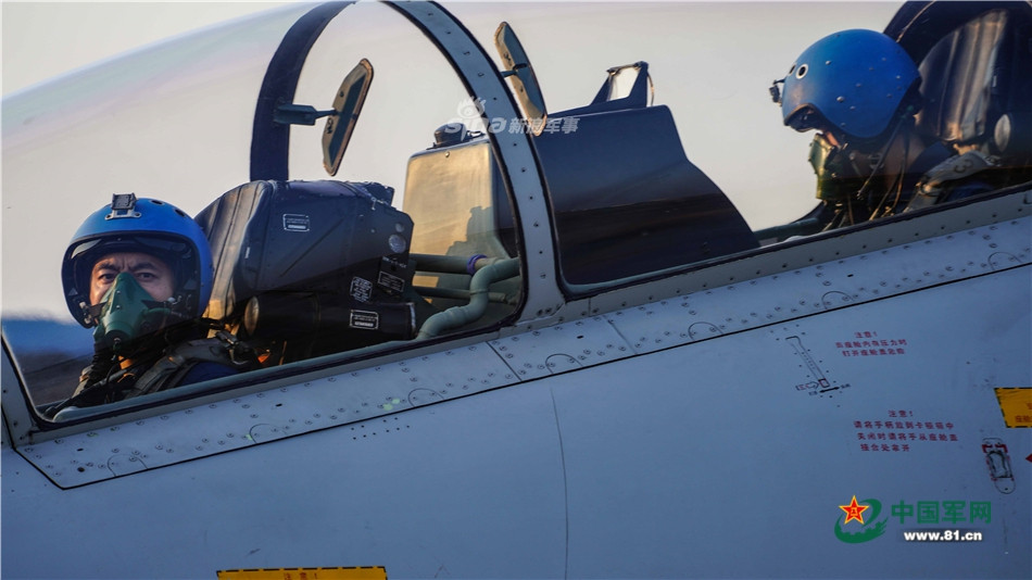 Sau Việt Nam và Trung Quốc, ở khu vực Đông Nam Á còn có Indonesia cũng sở hữu loại tiêm kích này. Tính đến năm 2009, Indonesia đã sở hữu tổng cộng 3 tiêm kích Su-30MK2. Nguồn ảnh: Sina.