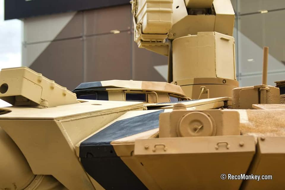 Cupola - một trong những thành phần đơn giản những xuất hiện trên gần như mọi xe tăng suốt từ sau Chiến tranh Thế giới thứ hai tới nay. Nguồn ảnh: Reco.