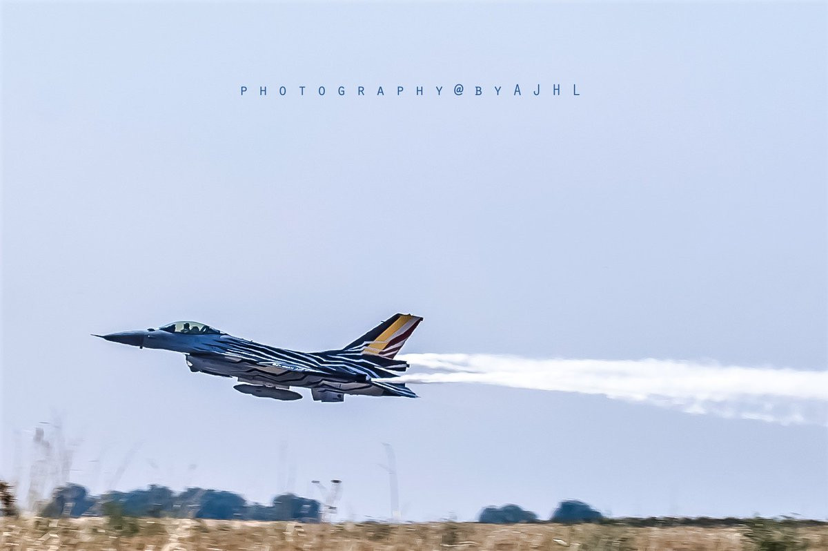 Đây có thể coi là một kỷ lục mà ít có loại chiến đấu cơ nào khác trên thế giới có thể đạt được - nhất là với MiG-29 của Liên Xô - loại chiến đấu cơ được coi là đối thủ trực tiếp của F-16. Nguồn ảnh: Pinterest.