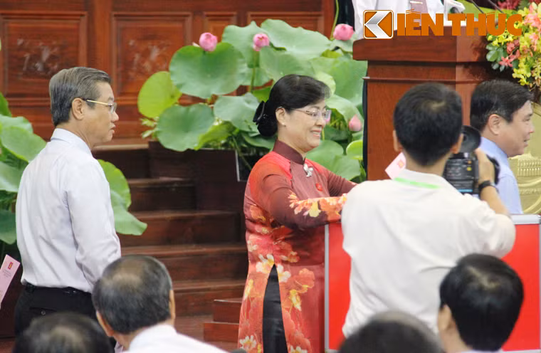 Phó Bí thư, Chủ tịch Hội đồng nhân dân TP HCM...