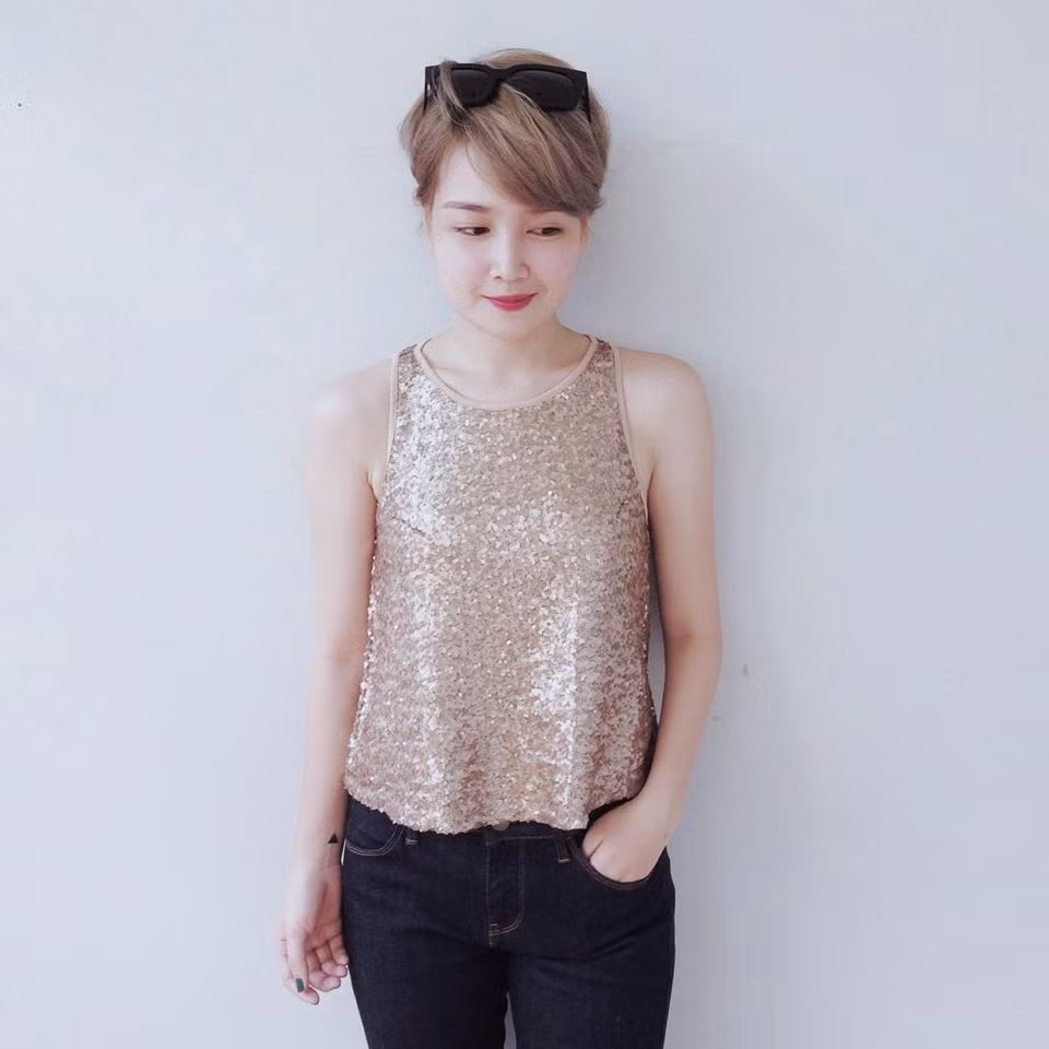 Xinh đẹp và không thiếu tài năng, được không ít trang thông tin trẻ giới thiệu... nhưng Louis Hà lại khá dửng dưng với với việc trở thành hot girl hay làm cho tên tuổi, hình ảnh của mình nổi bật hơn nữa.