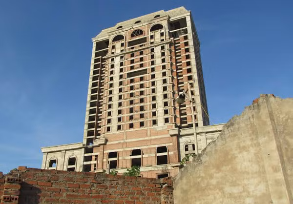  Dự án bỏ hoang trong khi Nam Định đang thiếu phòng khách sạn.