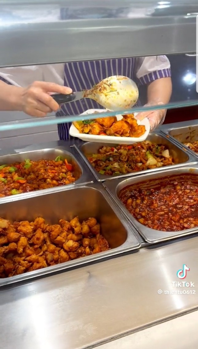 Kham pha cang-tin truong Dai hoc top 1 Trung Quoc-Hinh-3