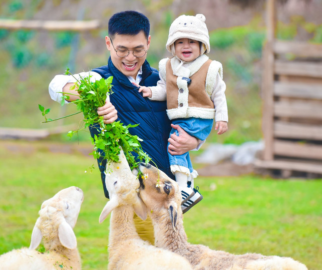 “The luc nhi” Pam noi dinh dam nhat nhi mang xa hoi-Hinh-2