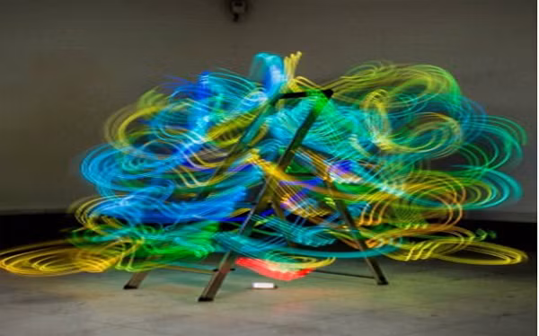 Cụ thể, “sóng wifi làm gián đoạn quá trình tổng hợp protein rõ rệt nhất ở các mô sinh trưởng của trẻ em và thanh thiếu niên", kết quả nghiên cứu năm 2009 của các chuyên gia người Áo cho biết. Tác hại của sóng wifi với trẻ nhỏ cần được ngăn ngừa bằng việc hạn chế sử dụng wifi trong nhà.