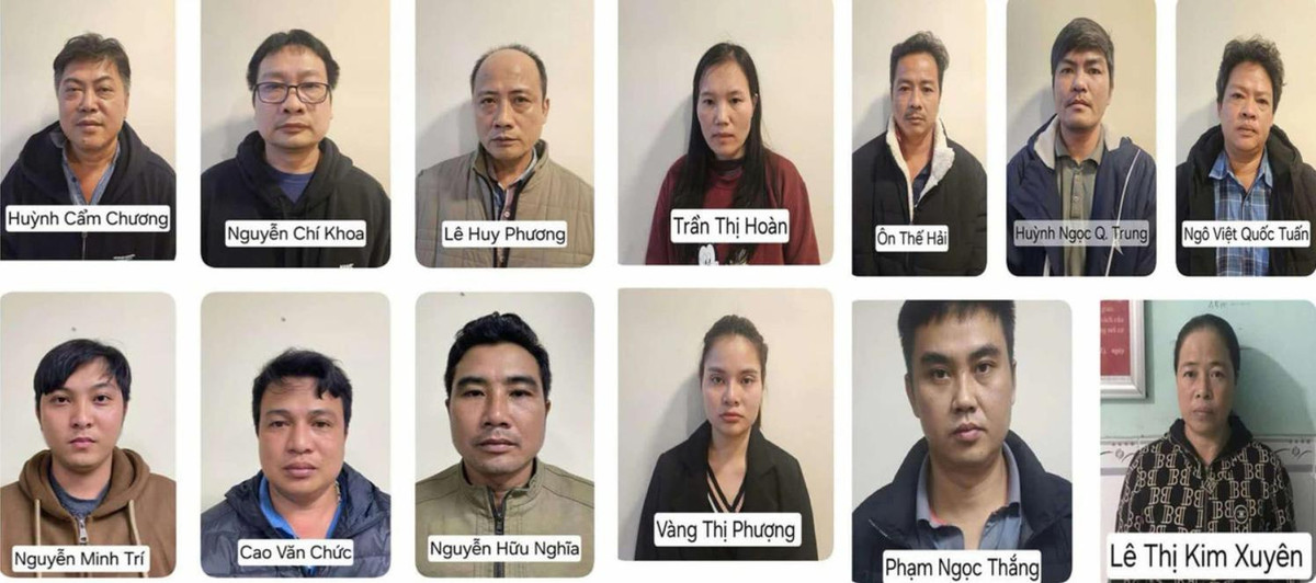 Triệt phá 3 đường dây buôn lậu vàng trị giá hàng ngàn tỷ đồng Triet pha 3 duong day buon lau vang tri gia hang ngan ty dong