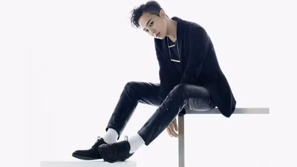 G-Dragon dinh tin don hen ho nu dien vien Nhat-Hinh-2