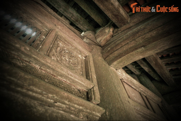 Khai hoang đến đâu, bà cho lập làng đến đó, dần dần tạo nên một khu vực dân cư đông đúc, trù phú. Để đáp ứng nhu cầu tâm linh của cộng đồng, bà đã cho dựng chùa Diên Quang, dân gian gọi là chùa Am.