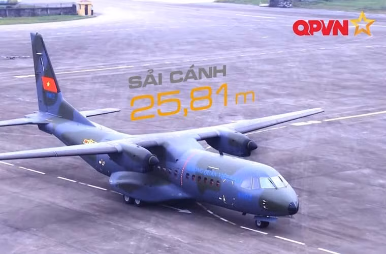 Viet Nam lam chu may bay van tai C-295 the nao?